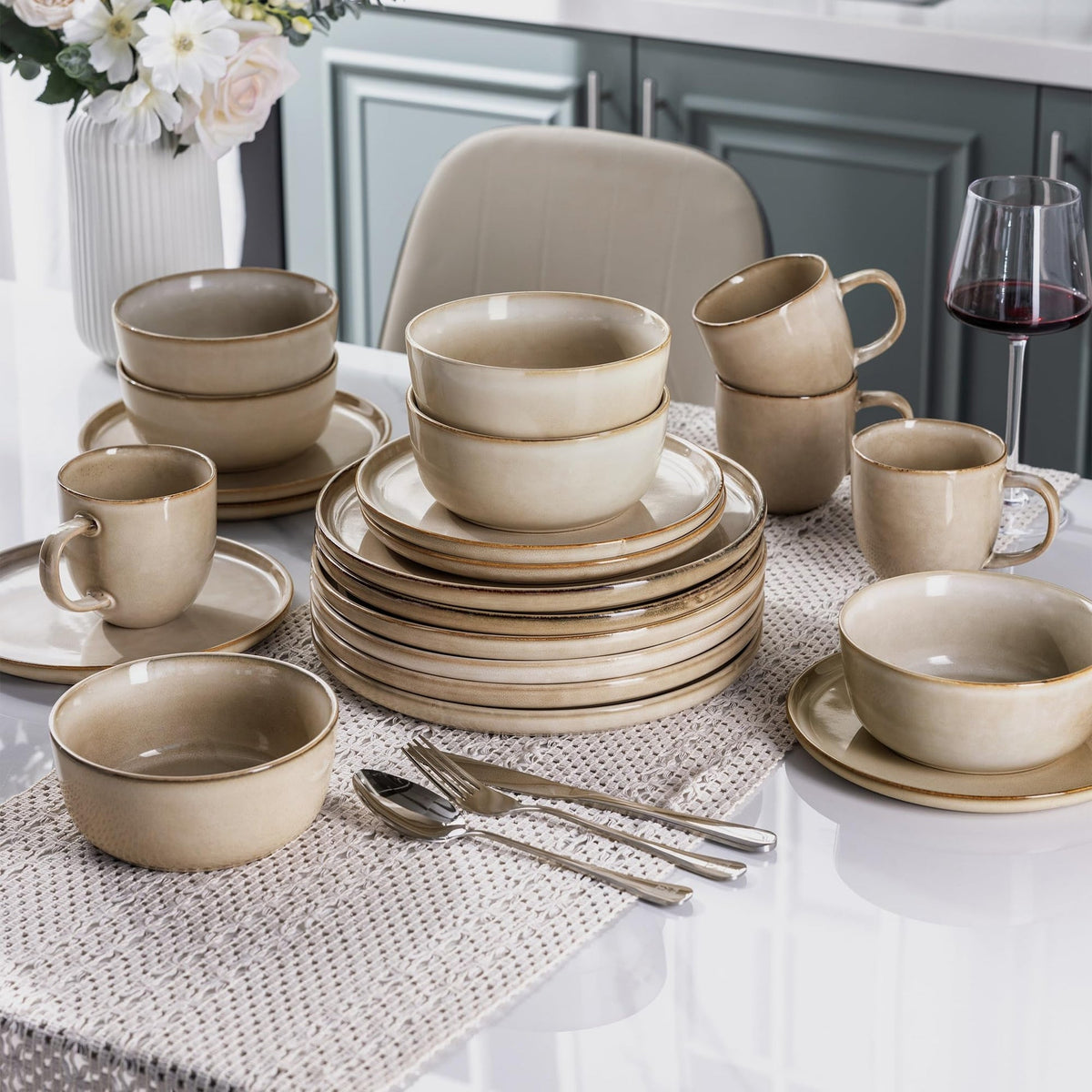 AELEAN Stoneware Dinnerware Set – Reactive Glaze, Service for 8